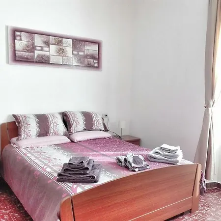 Casa Mandicosu *